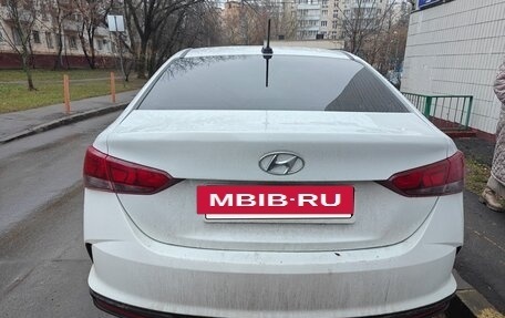 Hyundai Solaris II рестайлинг, 2021 год, 1 400 000 рублей, 5 фотография