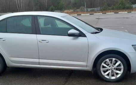 Skoda Octavia, 2018 год, 1 800 000 рублей, 3 фотография