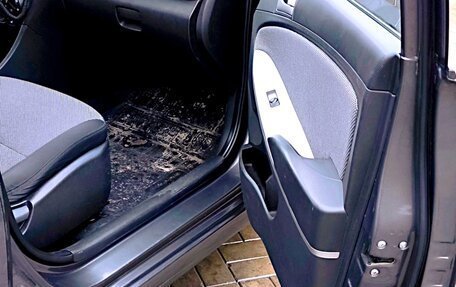 Hyundai Solaris II рестайлинг, 2012 год, 700 000 рублей, 9 фотография