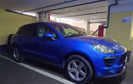 Porsche Macan I рестайлинг, 2015 год, 3 950 000 рублей, 2 фотография