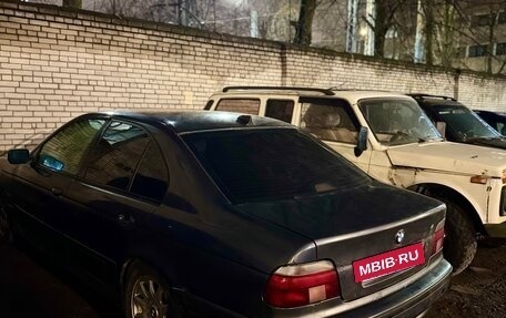 BMW 5 серия, 1998 год, 265 000 рублей, 13 фотография