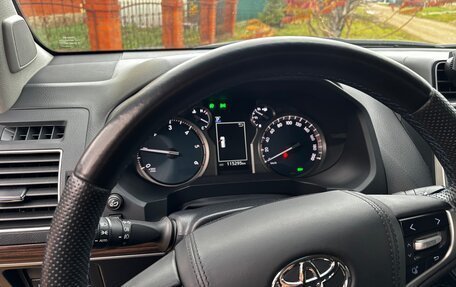 Toyota Land Cruiser Prado 150 рестайлинг 2, 2018 год, 5 299 000 рублей, 4 фотография