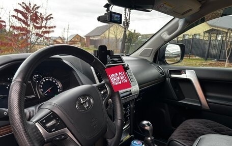 Toyota Land Cruiser Prado 150 рестайлинг 2, 2018 год, 5 299 000 рублей, 3 фотография