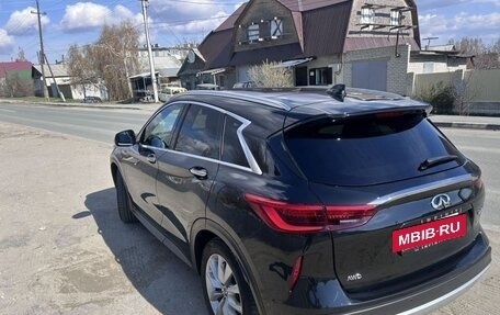 Infiniti QX50 II, 2018 год, 2 600 000 рублей, 3 фотография