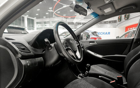 Hyundai Solaris II рестайлинг, 2016 год, 399 000 рублей, 20 фотография