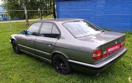 BMW 5 серия, 1989 год, 350 000 рублей, 8 фотография