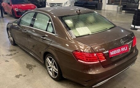 Mercedes-Benz E-Класс, 2014 год, 3 100 000 рублей, 4 фотография