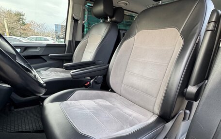 Volkswagen Multivan T6 рестайлинг, 2020 год, 6 450 000 рублей, 11 фотография