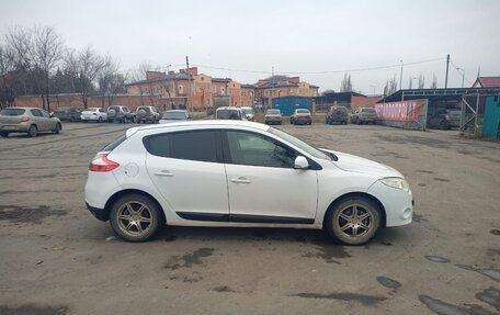 Renault Megane III, 2011 год, 489 000 рублей, 2 фотография