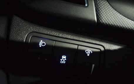 Hyundai Solaris II рестайлинг, 2012 год, 700 000 рублей, 11 фотография