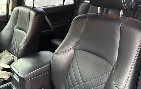 Toyota Land Cruiser Prado 150 рестайлинг 2, 2013 год, 2 900 000 рублей, 7 фотография