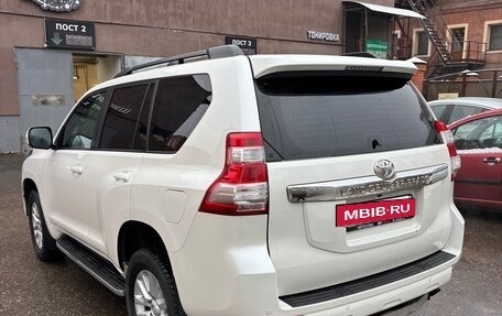 Toyota Land Cruiser Prado 150 рестайлинг 2, 2013 год, 2 900 000 рублей, 4 фотография