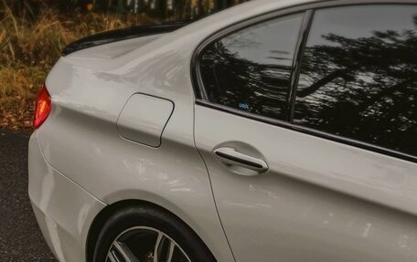 BMW 5 серия, 2011 год, 1 550 000 рублей, 3 фотография