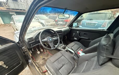 BMW 3 серия, 1987 год, 200 000 рублей, 11 фотография