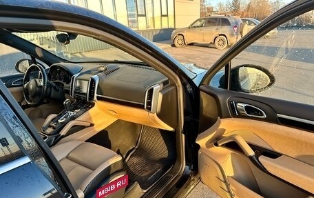 Porsche Cayenne III, 2013 год, 3 330 000 рублей, 26 фотография