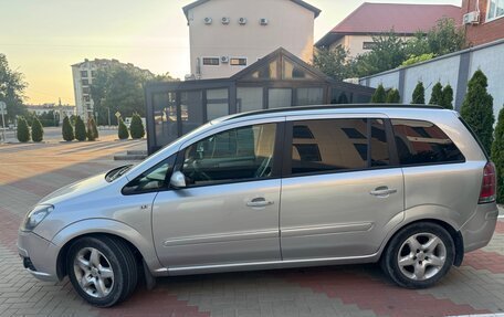 Opel Zafira B, 2007 год, 560 000 рублей, 4 фотография