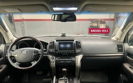 Toyota Land Cruiser 200, 2008 год, 3 359 000 рублей, 12 фотография
