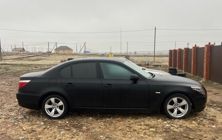 BMW 5 серия, 2008 год, 800 000 рублей, 9 фотография