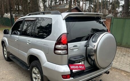 Toyota Land Cruiser Prado 120 рестайлинг, 2005 год, 1 850 000 рублей, 7 фотография