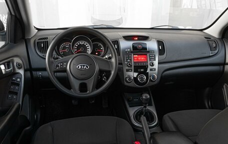 KIA Cerato III, 2010 год, 799 000 рублей, 6 фотография