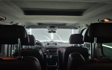 Mercedes-Benz Viano, 2011 год, 1 600 000 рублей, 10 фотография