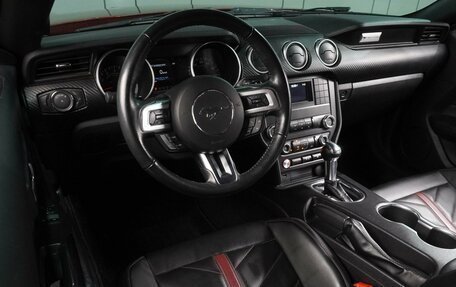 Ford Mustang VI рестайлинг, 2019 год, 2 759 000 рублей, 6 фотография