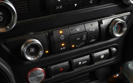 Ford Mustang VI рестайлинг, 2019 год, 2 759 000 рублей, 14 фотография