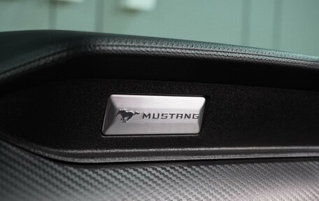 Ford Mustang VI рестайлинг, 2019 год, 2 759 000 рублей, 18 фотография