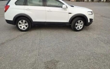 Chevrolet Captiva I, 2012 год, 1 300 000 рублей, 2 фотография