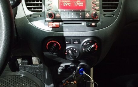 KIA Rio II, 2010 год, 390 000 рублей, 11 фотография