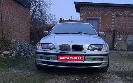 BMW 3 серия, 2000 год, 550 000 рублей, 1 фотография