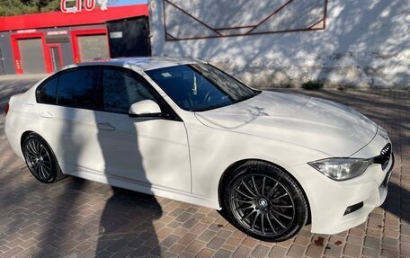 BMW 3 серия, 2012 год, 1 800 000 рублей, 3 фотография