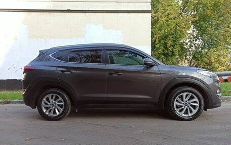 Hyundai Tucson III, 2018 год, 1 750 000 рублей, 4 фотография