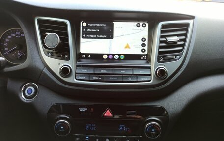 Hyundai Tucson III, 2018 год, 1 750 000 рублей, 12 фотография