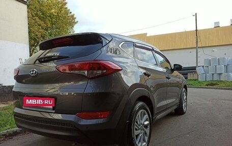 Hyundai Tucson III, 2018 год, 1 750 000 рублей, 11 фотография