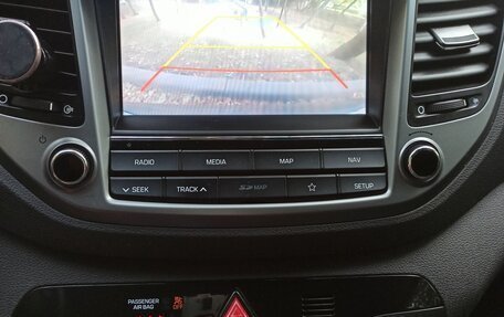 Hyundai Tucson III, 2018 год, 1 750 000 рублей, 24 фотография