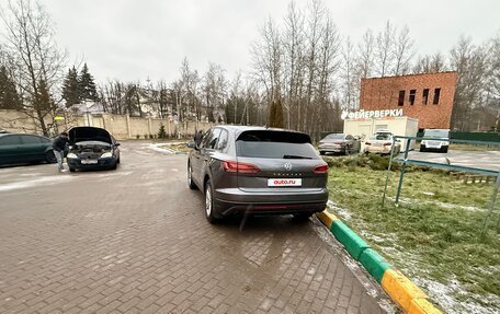 Volkswagen Touareg III, 2018 год, 4 000 000 рублей, 7 фотография