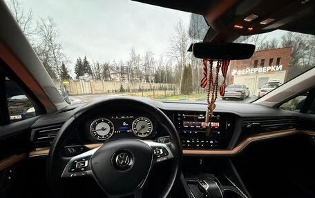 Volkswagen Touareg III, 2018 год, 4 000 000 рублей, 12 фотография