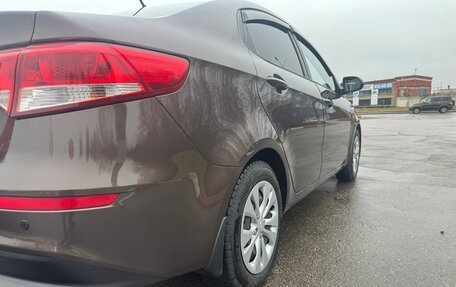 KIA Rio III рестайлинг, 2015 год, 1 090 000 рублей, 12 фотография