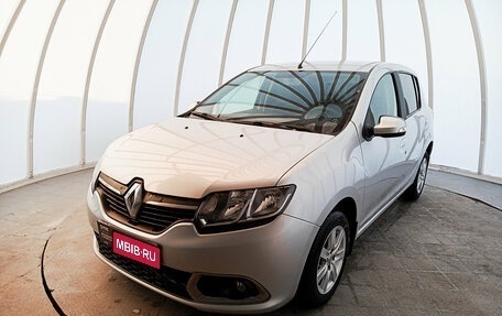 Renault Sandero II рестайлинг, 2015 год, 960 000 рублей, 1 фотография