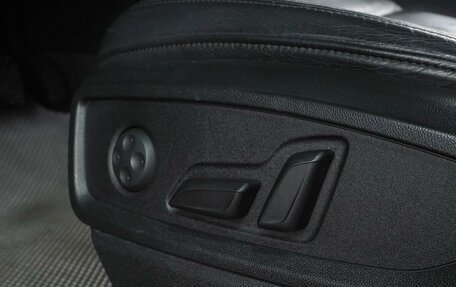 Audi Q5, 2017 год, 2 990 000 рублей, 13 фотография