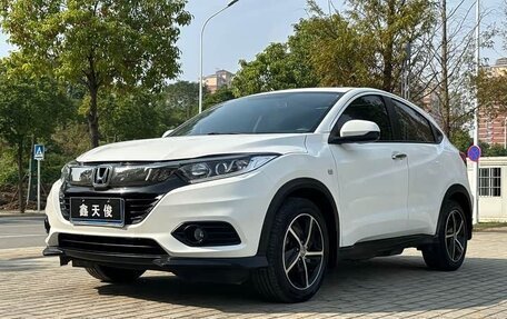 Honda Vezel, 2022 год, 1 332 003 рублей, 5 фотография