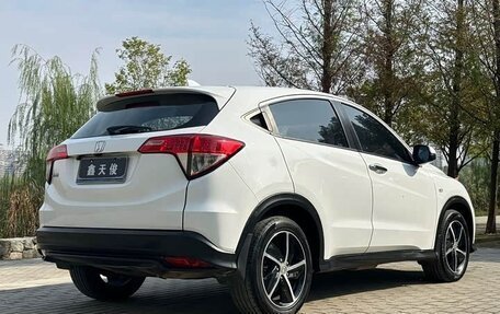 Honda Vezel, 2022 год, 1 332 003 рублей, 4 фотография