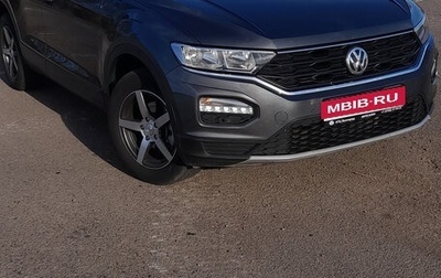 Volkswagen T-Roc I, 2019 год, 1 960 000 рублей, 1 фотография