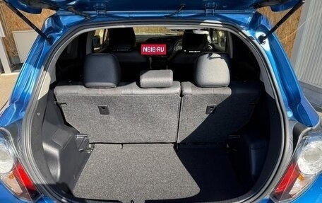 Toyota Vitz, 2015 год, 895 000 рублей, 7 фотография