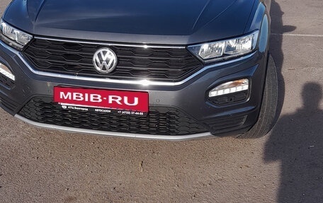 Volkswagen T-Roc I, 2019 год, 1 960 000 рублей, 5 фотография