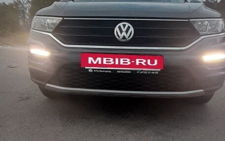 Volkswagen T-Roc I, 2019 год, 1 960 000 рублей, 8 фотография