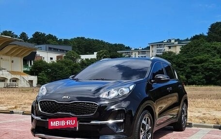 KIA Sportage IV рестайлинг, 2018 год, 2 100 000 рублей, 4 фотография