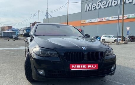 BMW 5 серия, 2013 год, 1 950 000 рублей, 2 фотография
