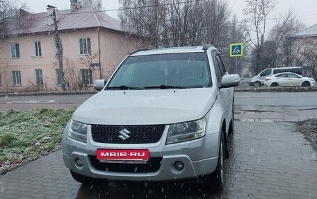 Suzuki Grand Vitara, 2010 год, 800 000 рублей, 1 фотография